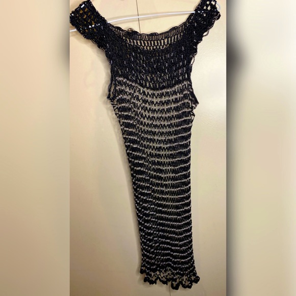 BUY OR ADD ON AS 🎁 🤍🖤Beaded Top 🤍🖤 - Picture 2 of 6